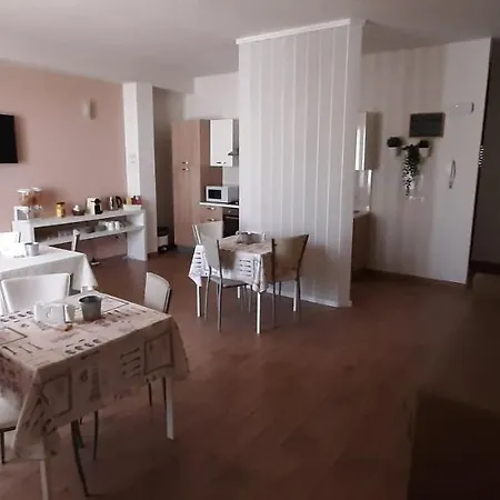 La Creta 3* מנדוריה